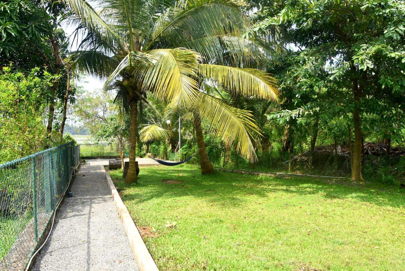 Ciel Star Anuradhapura Hotel Exterior photo